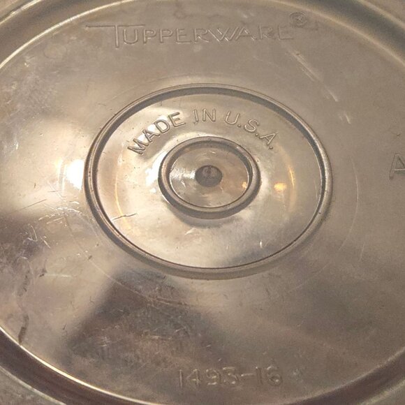 Vintage Tupperware Flour Powder Sugar Sifter Manual Orange Made In The USA EUC - Picture 2 of 4